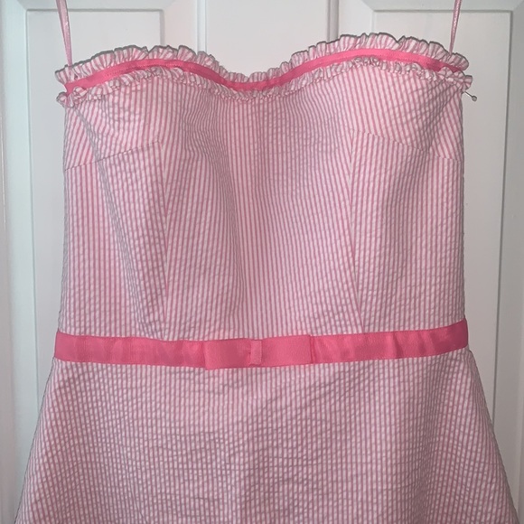 Lily pod strapless dress - Picture 2 of 12